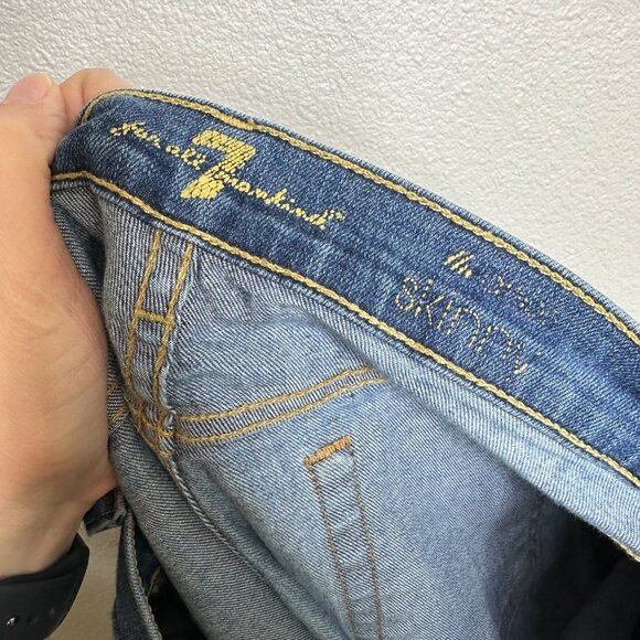 7 For All Mankind Raw Hem Ankle Skinny Jeans Size 27 Medium Wash Mid Rise - Picture 8 of 11